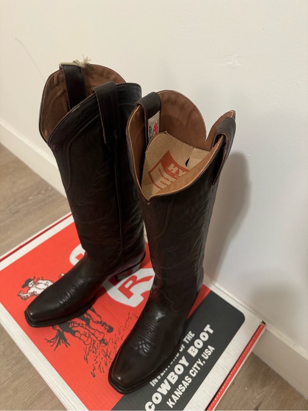 Brand Nee Dark Brown Abbyville Hyde Cowboy Boots - Picture 3 of 5